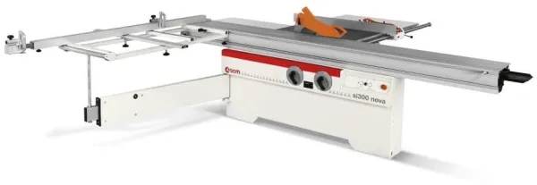 SCM Cirkelzaag, SI 300 NOVA met kantelbaar zaagblad en roltafel.